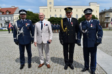 Święto Policji w Radomiu. Były kwiaty, odznaczenia i awanse
