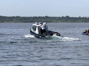 Dwaj strażacy z Radomia uratowali mężczyznę tonącego w Jeziorze Tarnobrzeskim