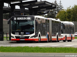 Autobus linii nr 14 w Radomiu