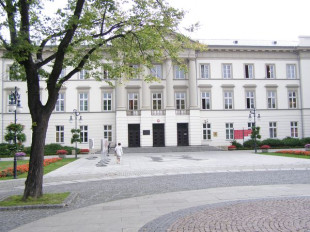 Jest kasa dla szkół na place zabaw i pomoce dydaktyczne 