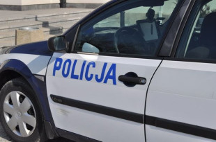 Staruszka spała - gdy się obudziła, zobaczyła złodziei