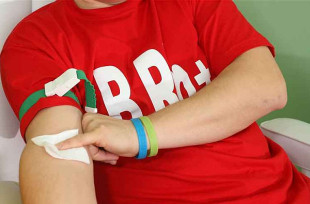 Krew nadal potrzebna. Akcja w diecezji radomskiej