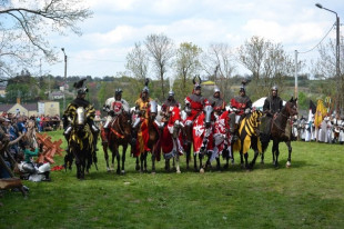 Zaplanuj majówkę w Iłży. Czas na niezwykły Turniej Rycerski [PROGRAM]