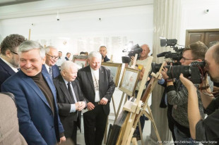 Obrazy Marka Suskiego oglądał m.in. Jarosław Kaczyński