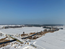 Budowa mostu nad Radomką