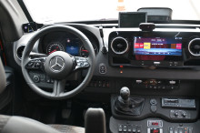 Nowy autobus szkolny w Garbatce - Letnisko