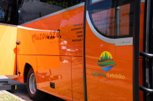 Nowy autobus szkolny w Garbatce - Letnisko