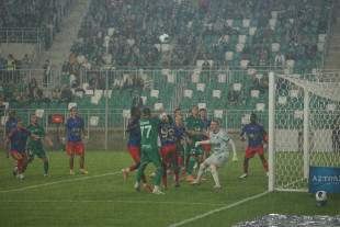 Deszczowy mecz w Radomiu. Radomiak kontra Piast Gliwice
