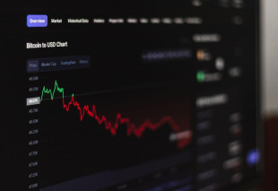 Inwestowanie dla początkujących - broker regulowany jako najlepszy wybór