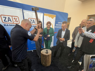 Darmowe rozliczenia PIT-ów w Kamienicy Deskurów. Półtoraki z promocjami czekają na Radomian