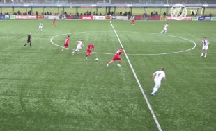 Fatalny wynik Broni. Wysoka porażka z 3-ligowymi rezerwami Widzewa [WIDEO]