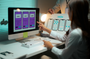 Projektujesz w głowie, zanim usiądziesz do komputera? Studia z grafiki i UX/UI czekają na Ciebie!